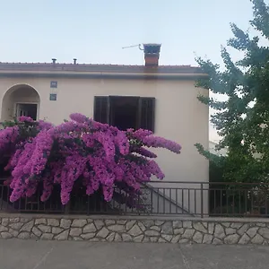 Mara Mali Lošinj